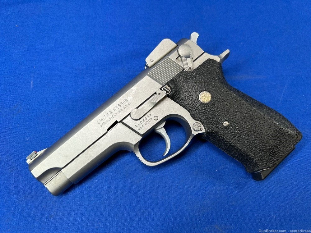 Smith & Wesson 5906 9mm 4” Good Condition!-img-1