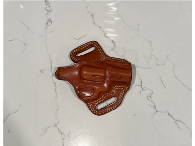Galco Model #: FL116 Brown Leather Belt-Mounted Revolver Holster