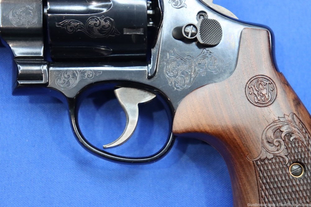 Smith & Wesson Model 29 Deluxe Revolver 44MAG ENGRAVED S&W 44 Mag 4" Blued-img-5