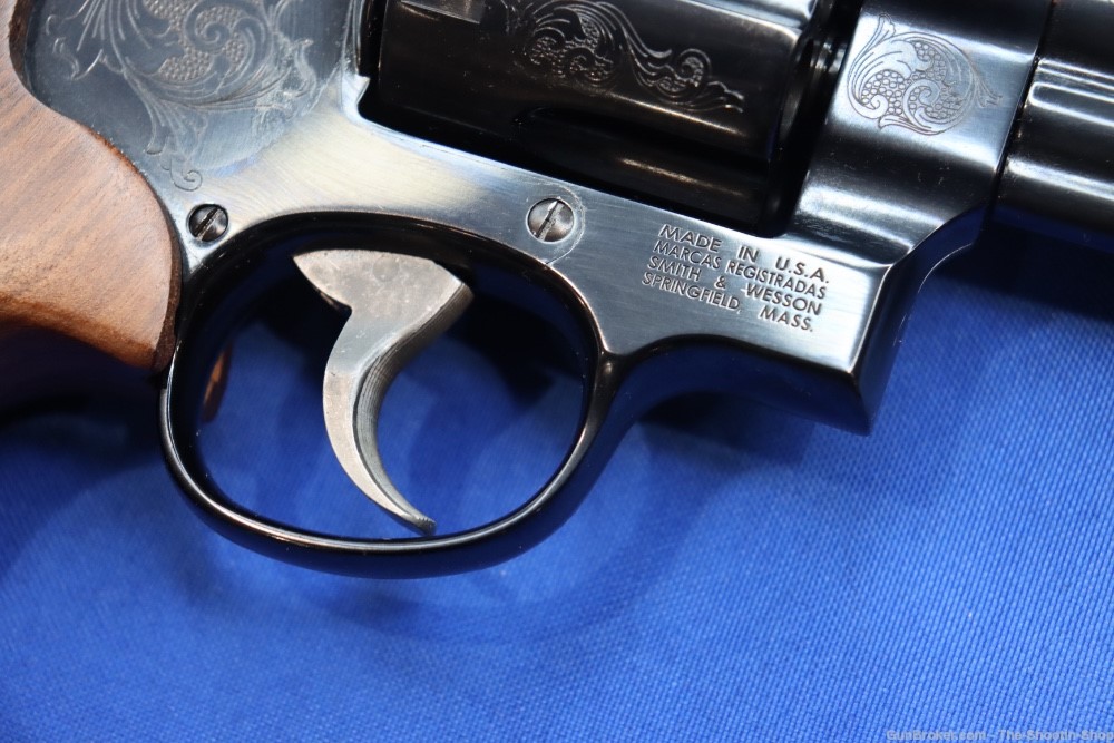 Smith & Wesson Model 29 Deluxe Revolver 44MAG ENGRAVED S&W 44 Mag 4" Blued-img-21