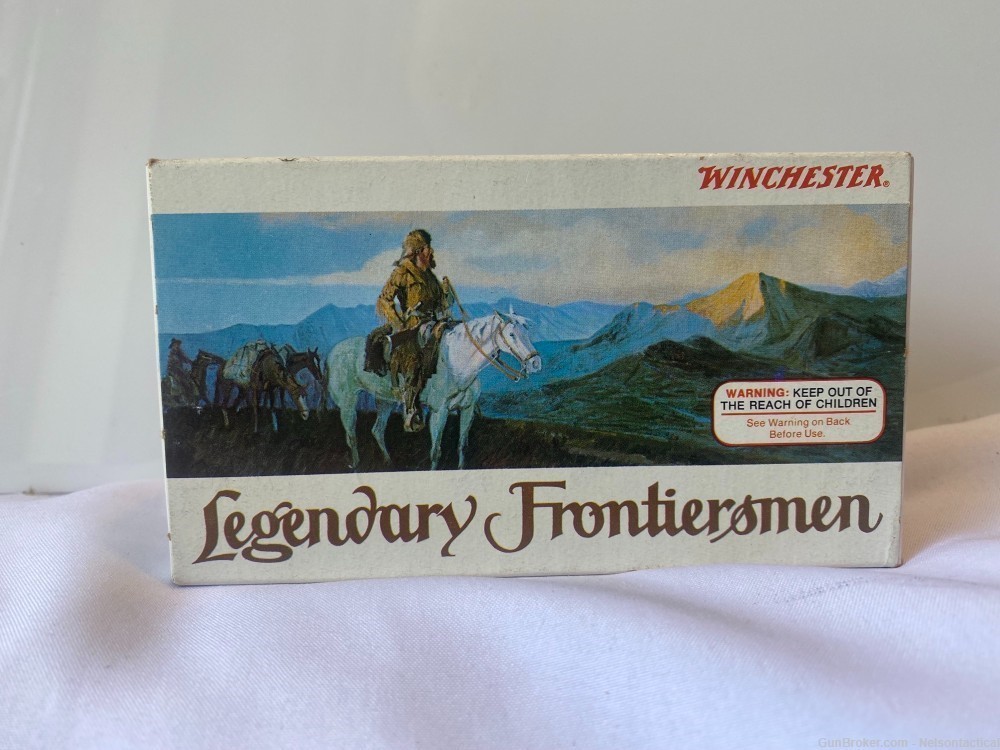 NEW OLD STOCK - Winchester Legendary Frontiersmen 38-55Win 255gr Soft Point-img-0