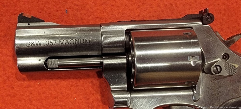 SMITH AND WESSON 686 357 MAGNUM 3" BARREL STAINLESS-img-2
