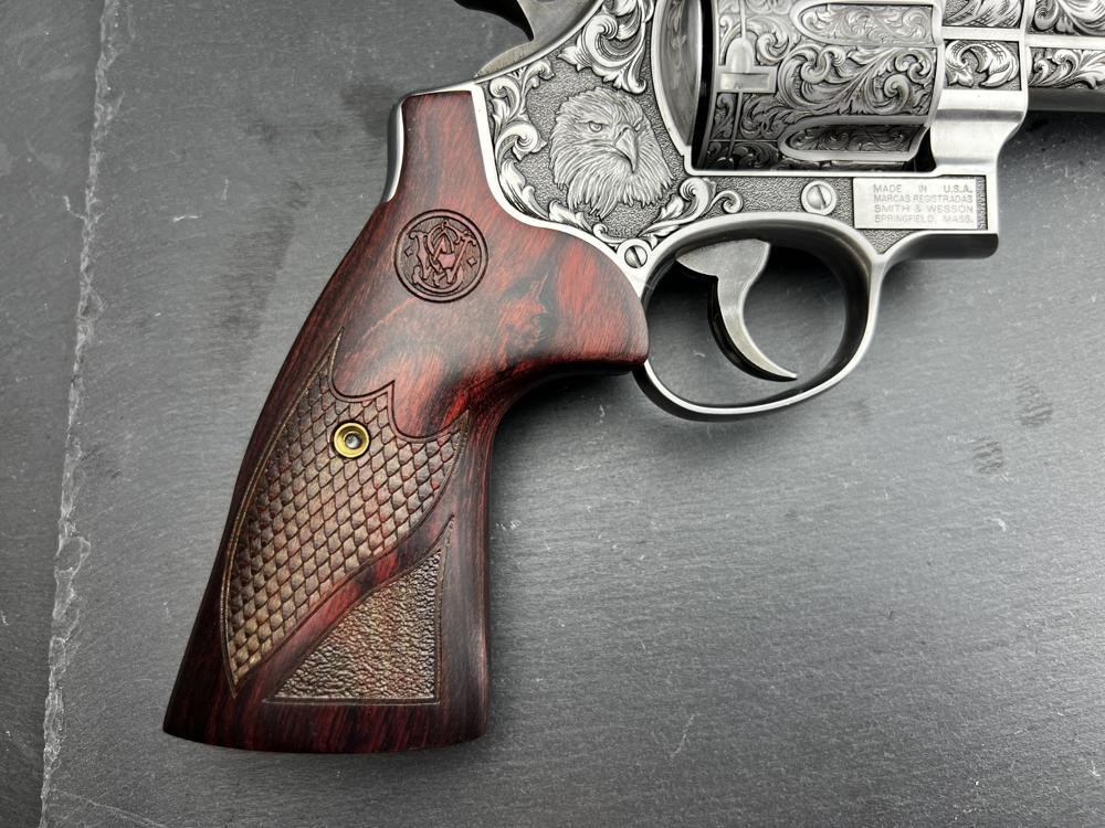 FACTORY 2ND - Smith & Wesson Model 626 ALTAMONT Rising Eagle Engraved M629-img-9