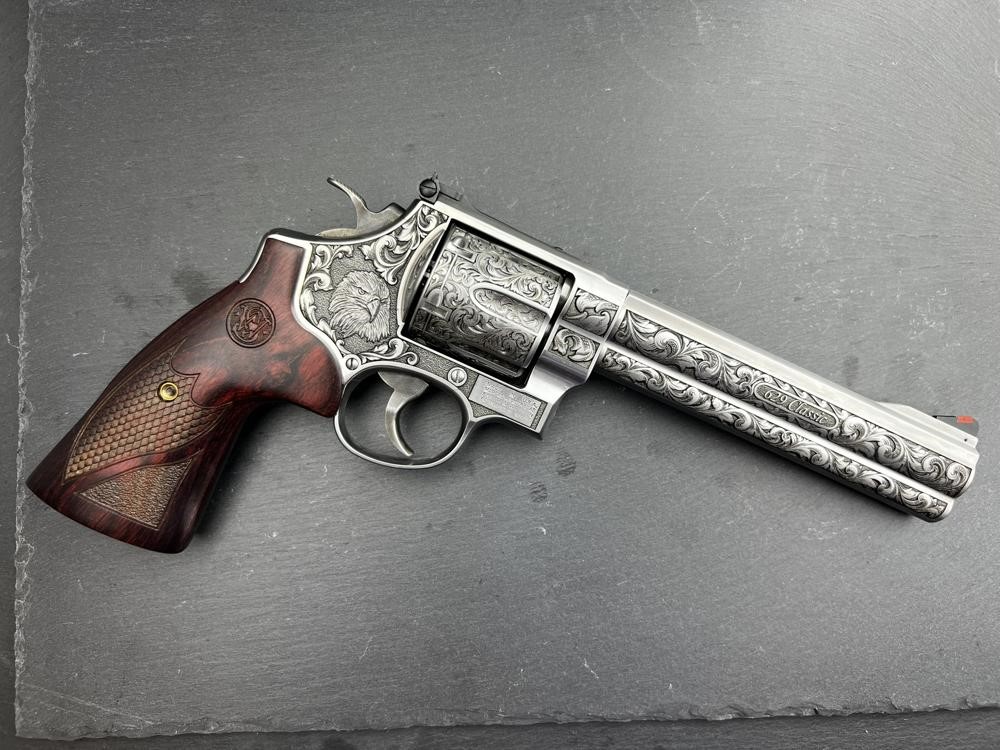 FACTORY 2ND - Smith & Wesson Model 626 ALTAMONT Rising Eagle Engraved M629-img-11
