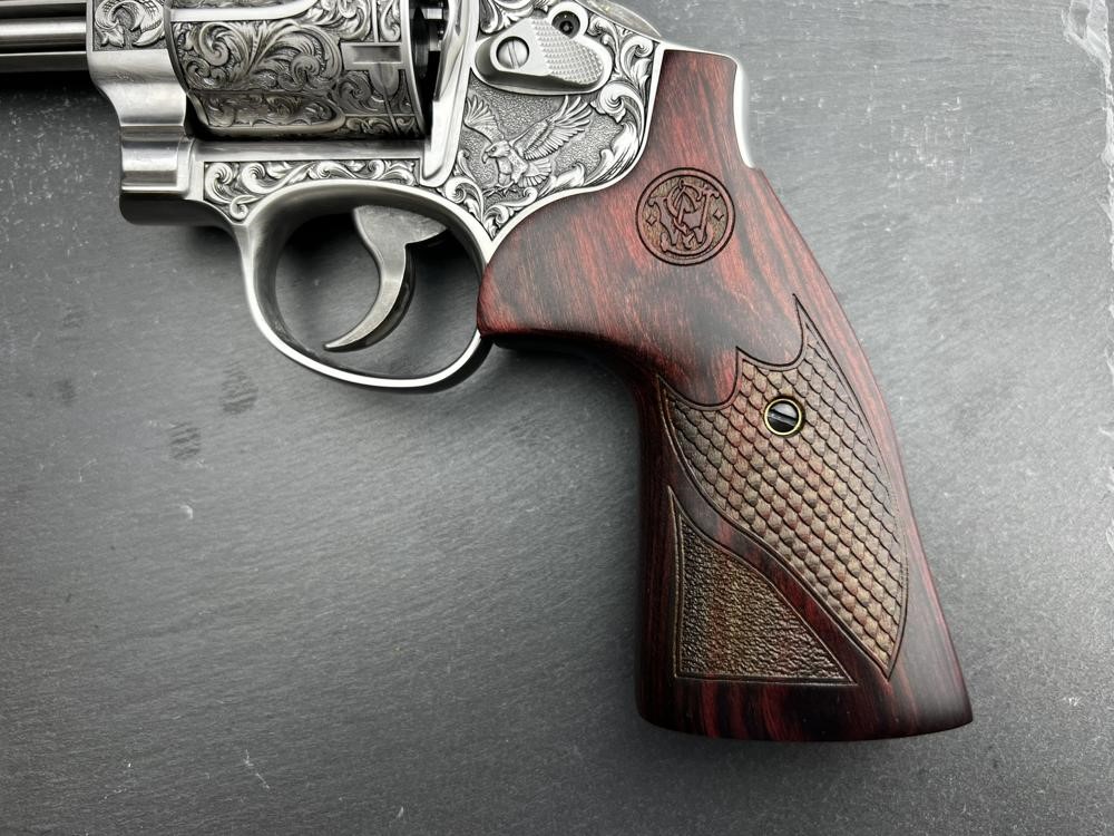FACTORY 2ND - Smith & Wesson Model 626 ALTAMONT Rising Eagle Engraved M629-img-5