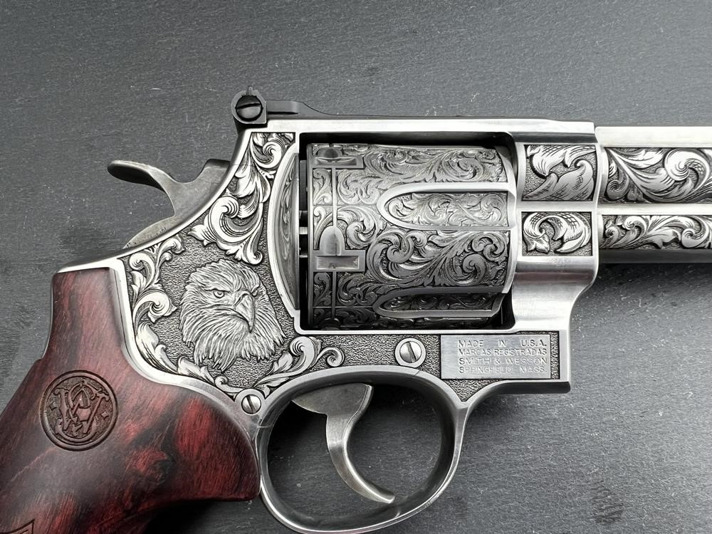 FACTORY 2ND - Smith & Wesson Model 626 ALTAMONT Rising Eagle Engraved M629-img-8