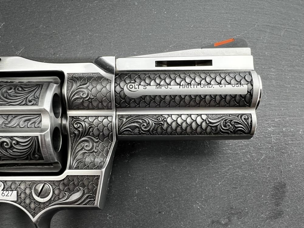 FACTORY 2ND - Colt Python 2020 ENGRAVED Royal Snake Scale by Altamont 3"-img-5