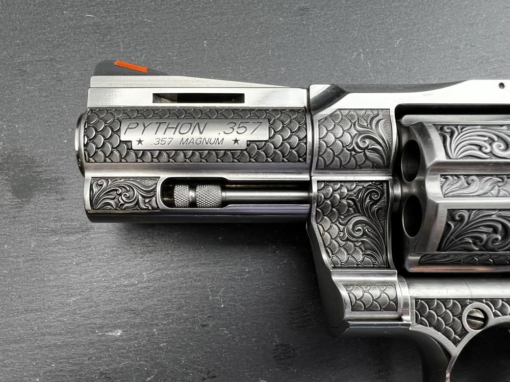 FACTORY 2ND - Colt Python 2020 ENGRAVED Royal Snake Scale by Altamont 3"-img-1