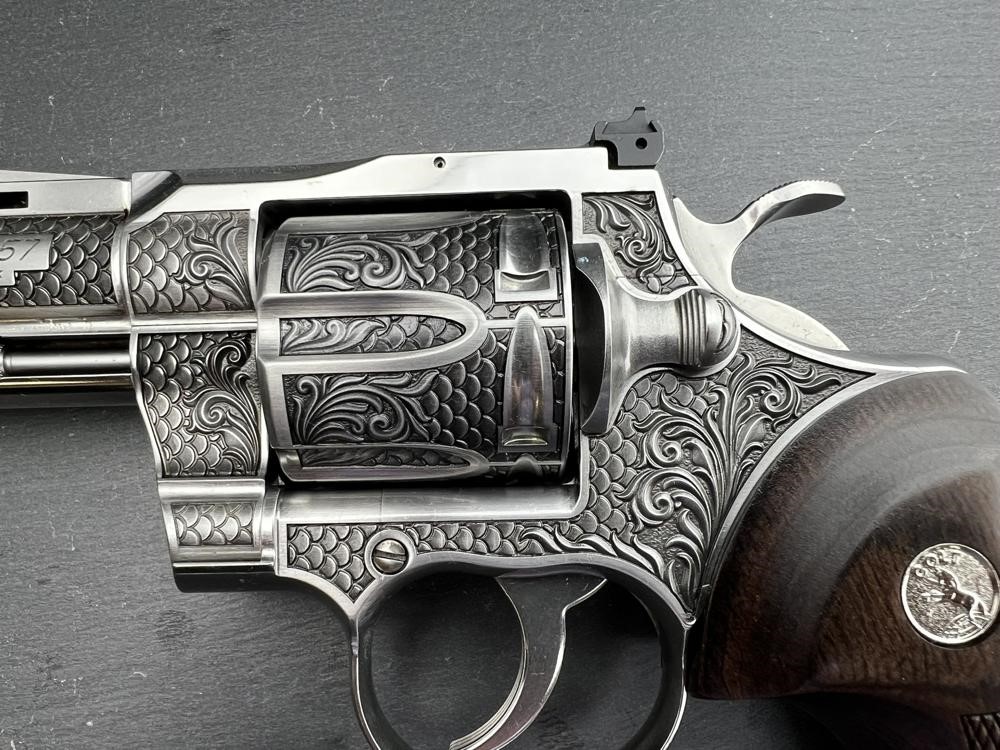 FACTORY 2ND - Colt Python 2020 ENGRAVED Royal Snake Scale by Altamont 3"-img-2