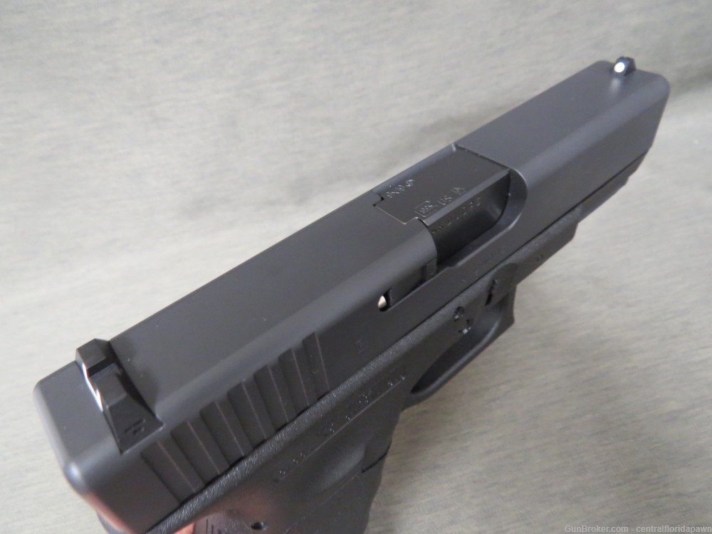 Glock G19 9mm Pistol UI1950203 15+1 19 G3-img-4