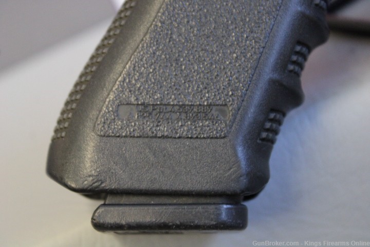 Glock 17 Gen3 9mm item P-57-img-10