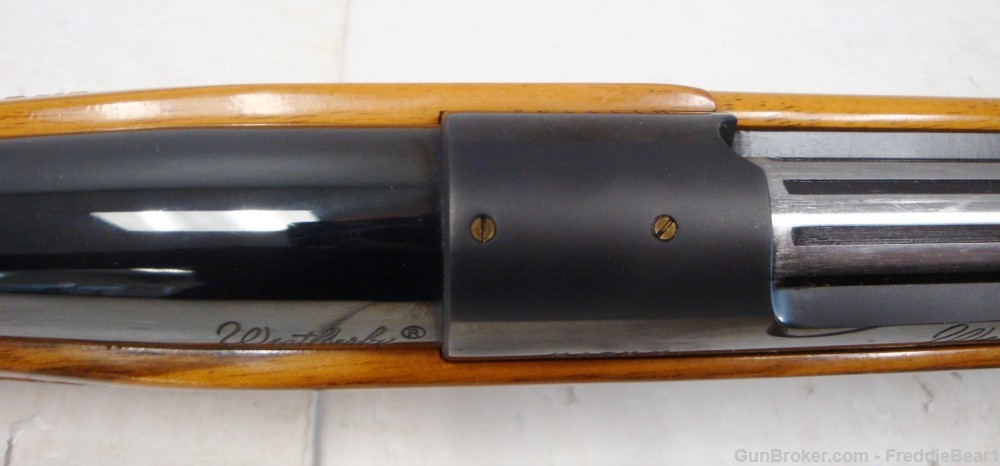 Weatherby Mark V Deluxe .300 Wby.Mag Japan NEW! Un-fired Blond Wood 1974-81-img-22
