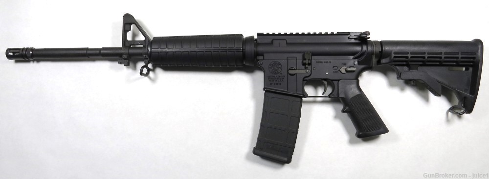 Smith & Wesson M&P-15 5.56 NATO Semi-Auto 16" AR15 Rifle -img-0
