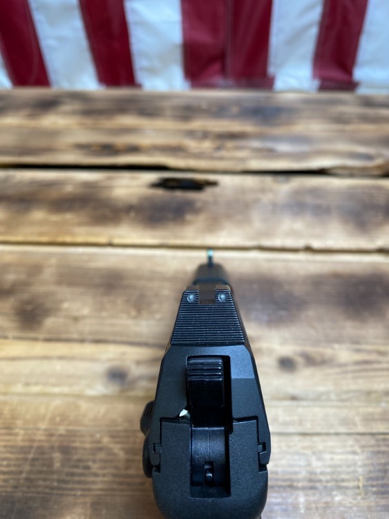 *Brand New* H&K .45 Auto With Threaded Barrel-img-10