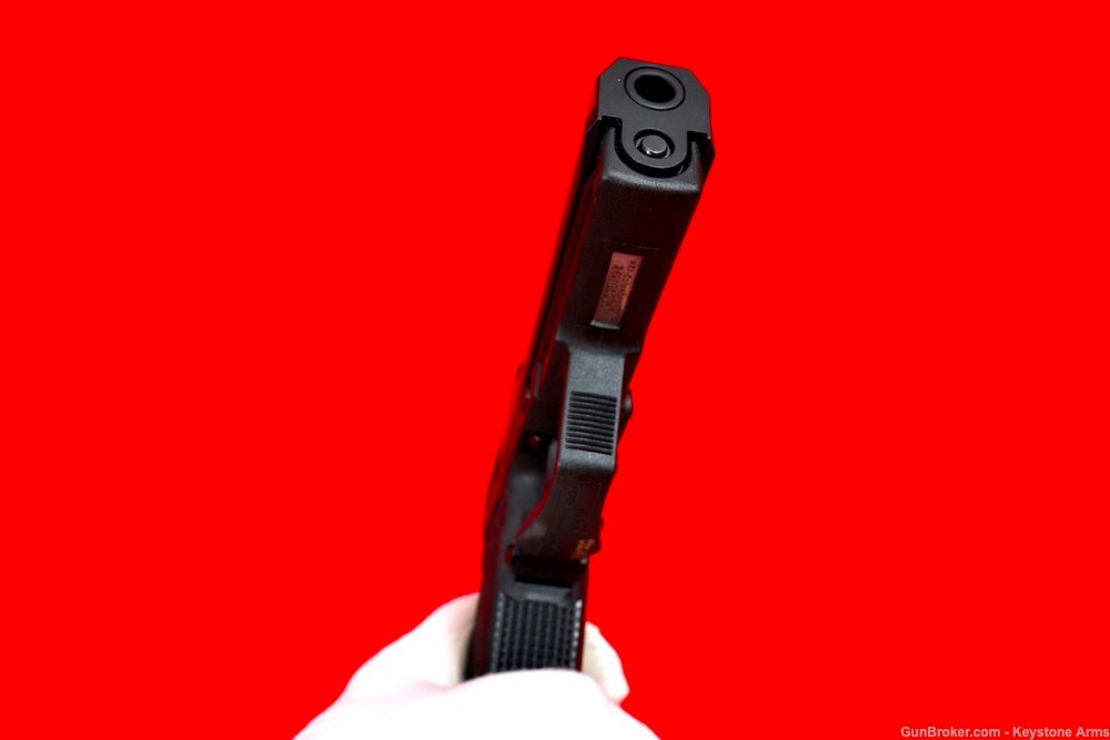 Awesome 2022 Heckler & Koch HK USP 9mm Original Case ANIB-img-19