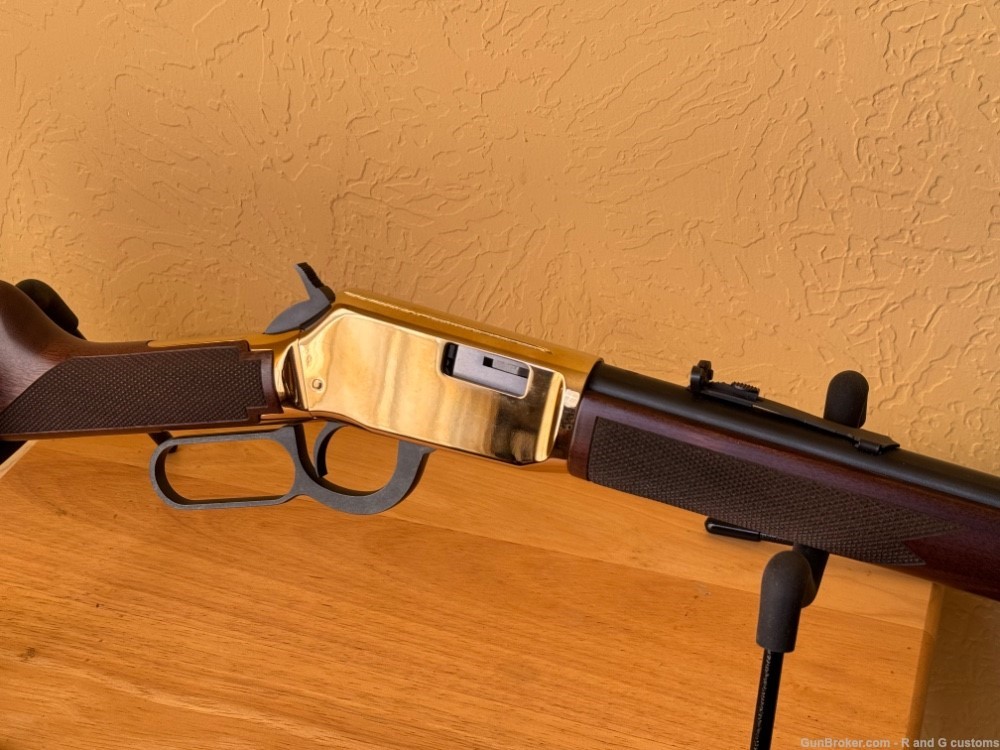 Winchester 9422M Yellow boy carbine-img-6