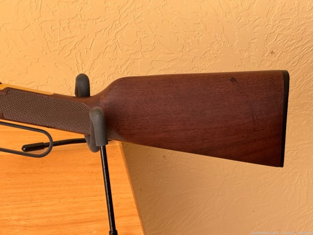 Winchester 9422M Yellow boy carbine-img-1