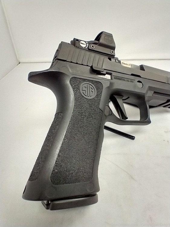 Sig Sauer P320F 9mm Pistol w/Leupold DeltaPoint Pro Red Dot USED-img-9