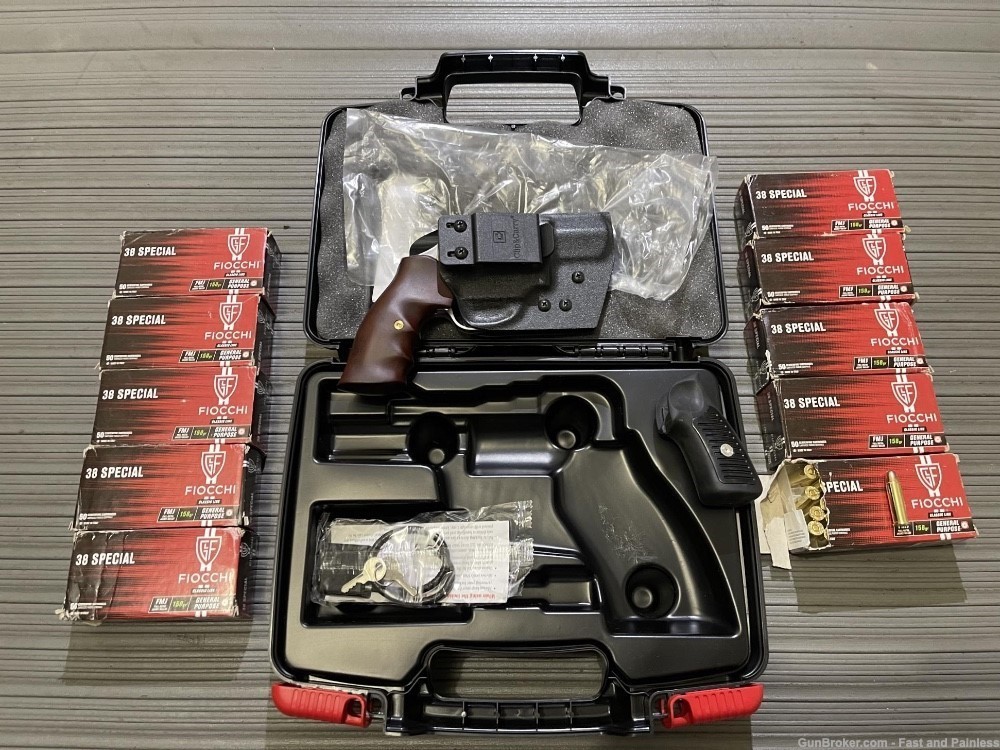 New RUGER SP101 REVOLVER 357MAG DA with EXTRAS ..NO CC FEES …FREE SHIPPING -img-4