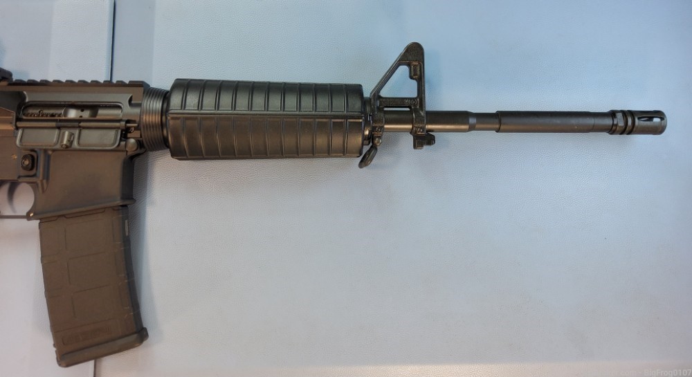 Colt M4 Carbine 5.56 NATO  Black 16.1" barrel Lightly Used NO CC FEES -img-8