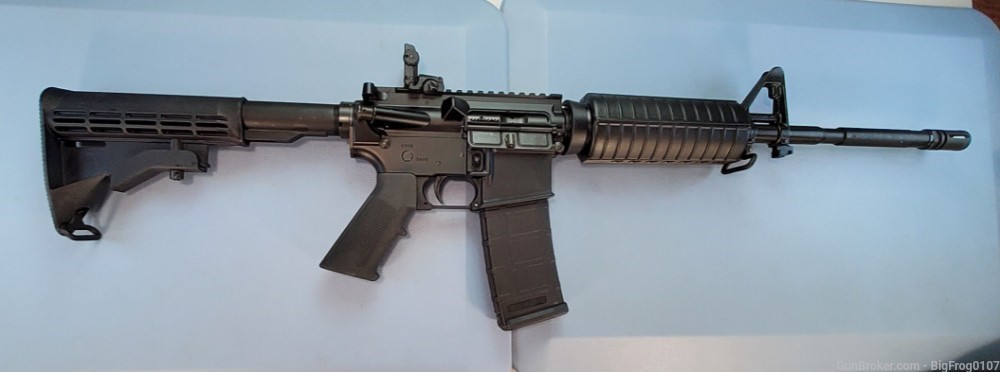 Colt M4 Carbine 5.56 NATO  Black 16.1" barrel Lightly Used NO CC FEES -img-0