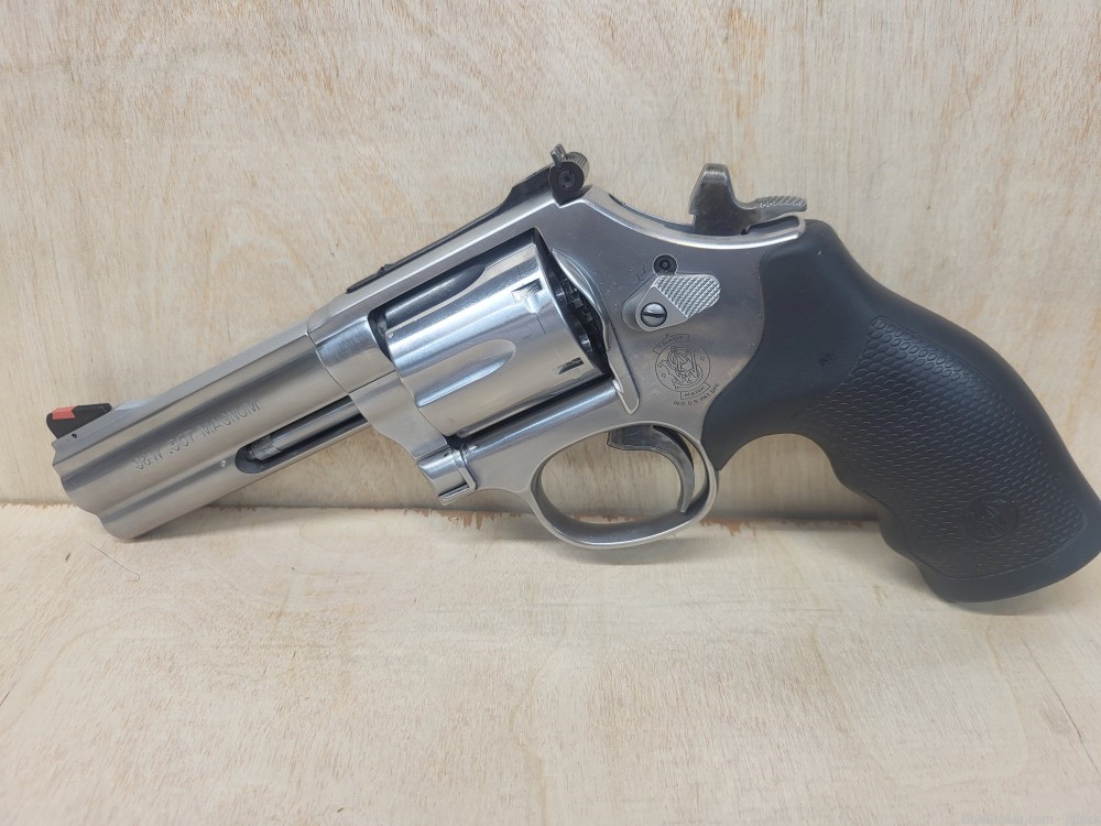 S&W 686-6,,357Mag Revolver, 4inch, Used-img-9