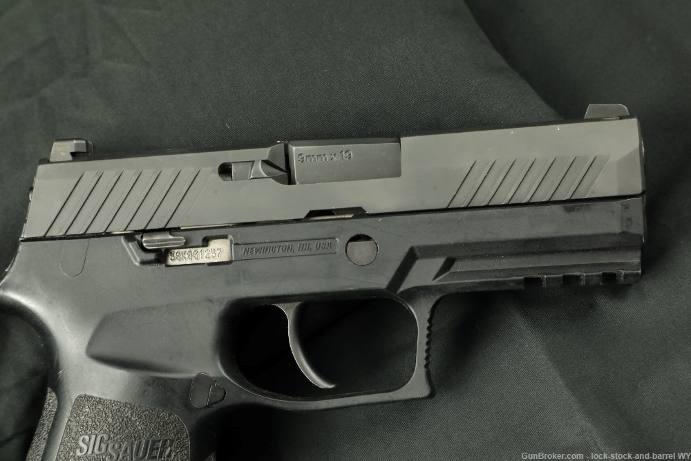 SIG Sauer P320 Carry Nitron 3.7” 9mm Semi-Auto Pistol w/ Case-img-5