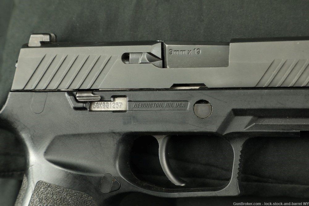 SIG Sauer P320 Carry Nitron 3.7” 9mm Semi-Auto Pistol w/ Case-img-17