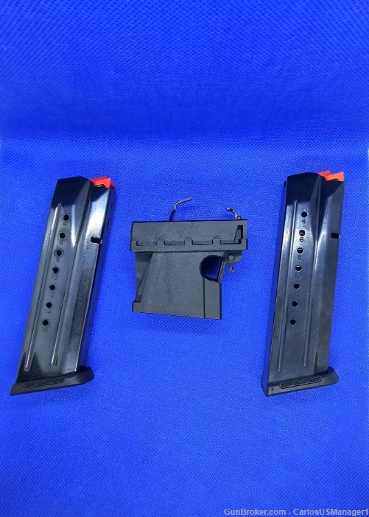 Ruger SR9 17rd Mags & PC R9/R40 Insert.-img-0
