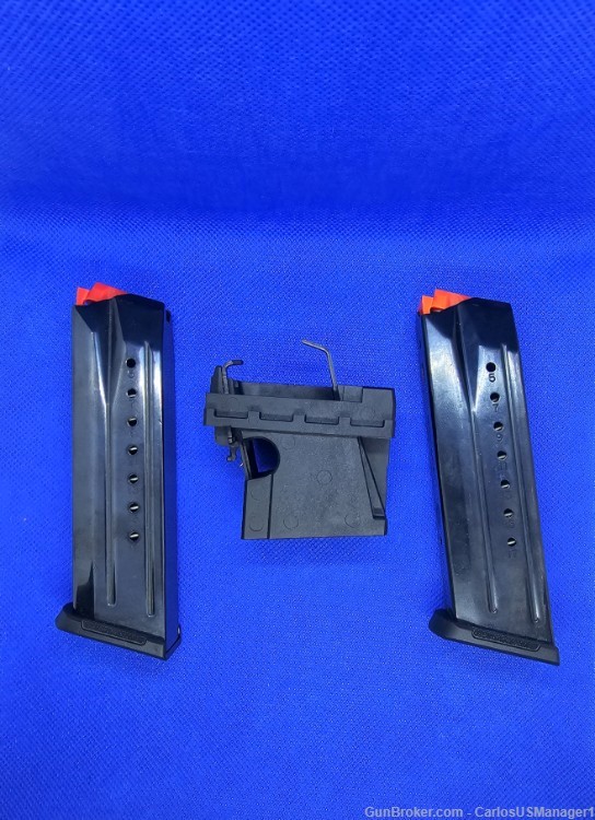 Ruger SR9 17rd Mags & PC R9/R40 Insert.-img-1