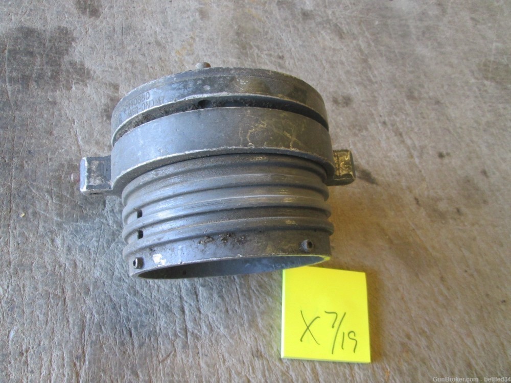 Used M109 Howitzer Ammunition Retainer, for Curio / Collector-img-1