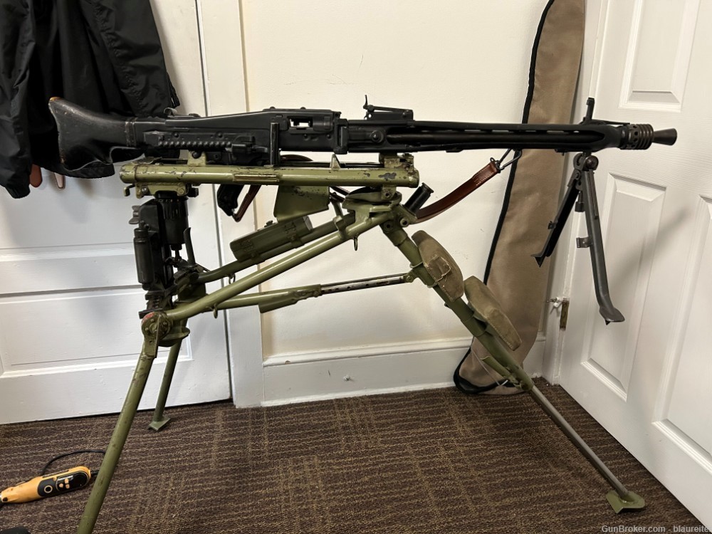 8mm MG42 (M53) Display Gun w/ Lafette tripod-img-4