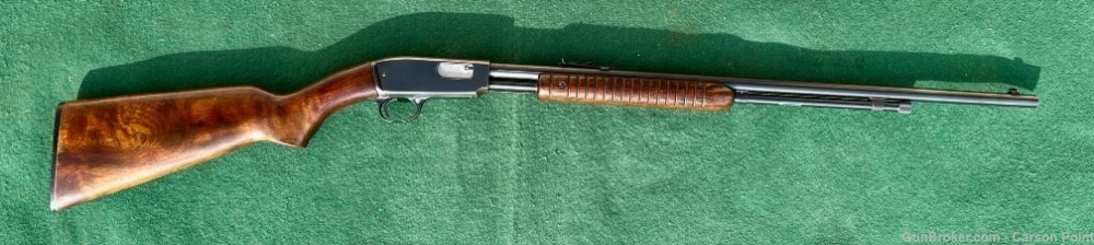 Winchester 61 Pump Action .22 LR 24" barrel grooved receiver Made in 1961-img-1