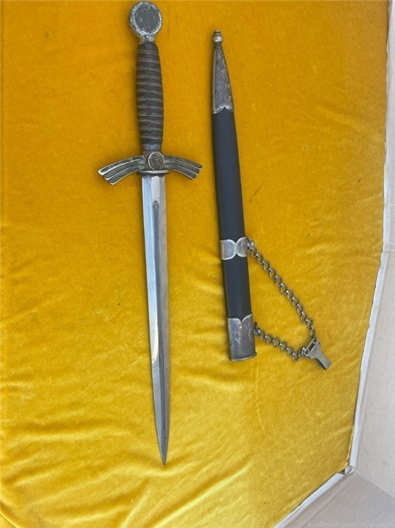  WW 2 German Luftwaffe Officers  dagger  and chain -img-8