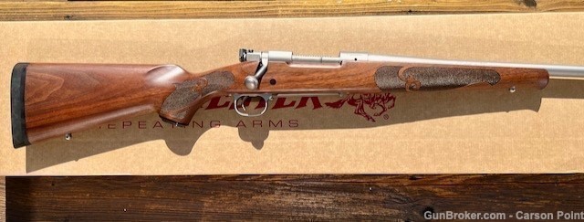 Winchester 70 Stainless Featherweight 300 WSM 24" NIB 2023 NICE WOOD-img-4