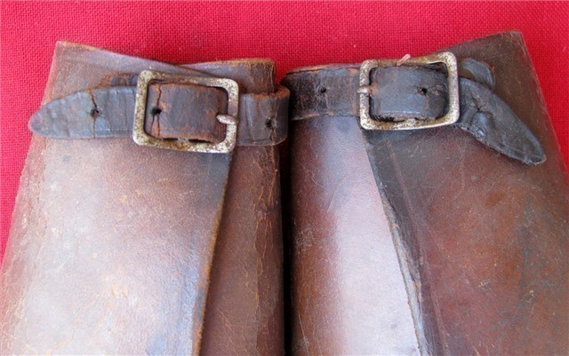 ANTIQUE KIDS EARLY TEXAS STAR COWBOY ROPING CUFFS-img-4