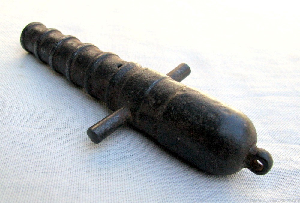 ANTIQUE TOY CAST IRON 5" CANNON BARREL LATE 1700’s-img-10
