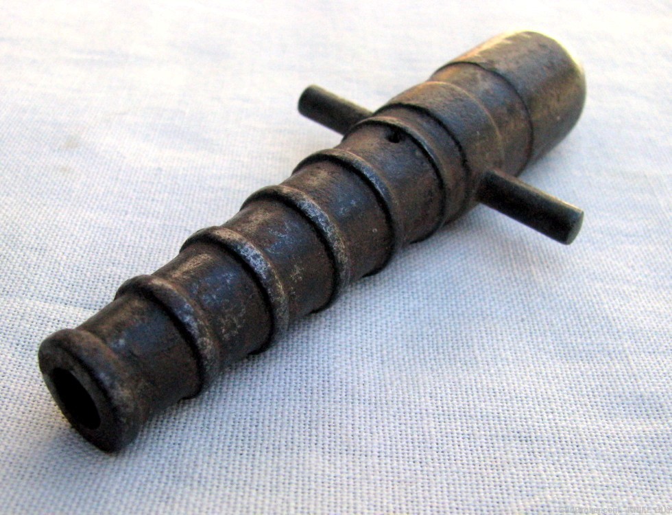 ANTIQUE TOY CAST IRON 5" CANNON BARREL LATE 1700’s-img-1
