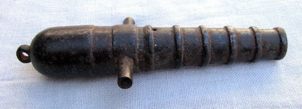 ANTIQUE TOY CAST IRON 5" CANNON BARREL LATE 1700’s-img-6
