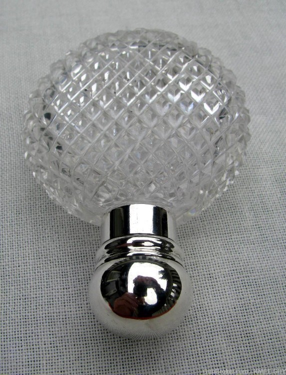 SALE! 1879 MINTY SILVER TOP HAND CUT CRYSTAL POCKET WHISKEY/SPIRITS FLASK-img-0