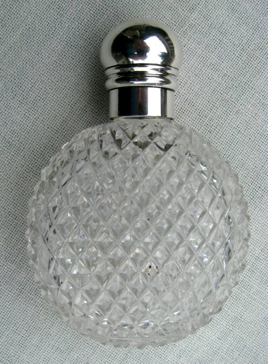 SALE! 1879 MINTY SILVER TOP HAND CUT CRYSTAL POCKET WHISKEY/SPIRITS FLASK-img-8