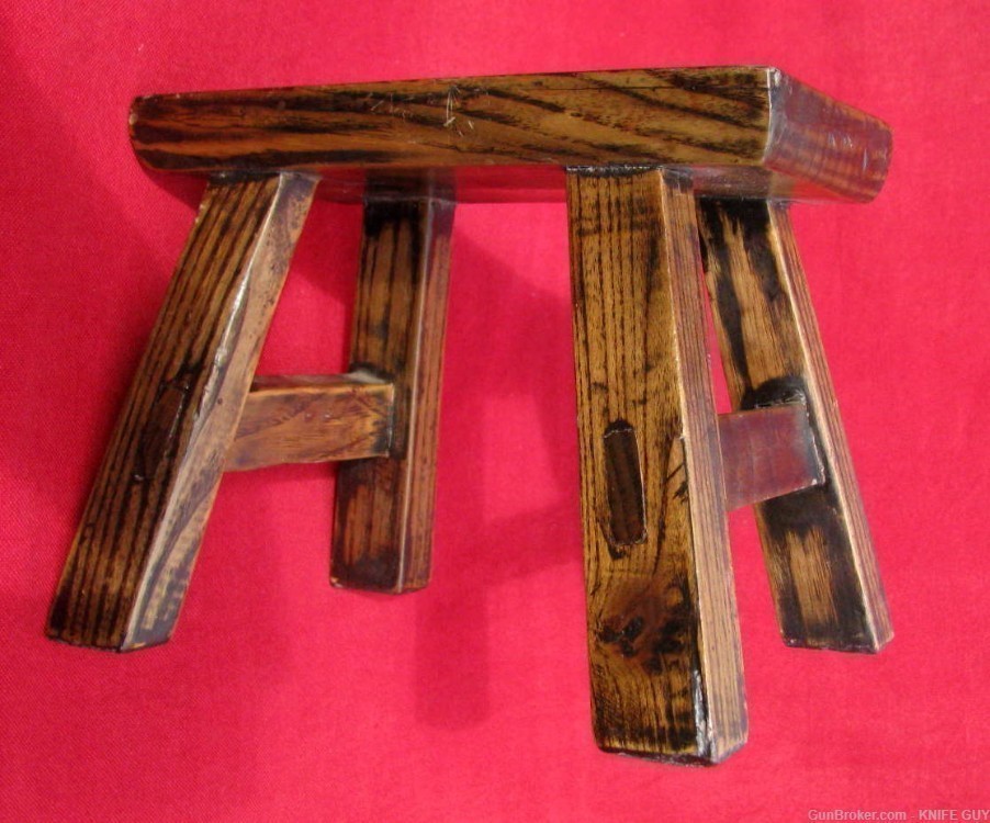  FINE ANTIQUE 19TH C HANDMADE CHARMING FOLKART SMALL WOOD DOVETAILED STOOL-img-3