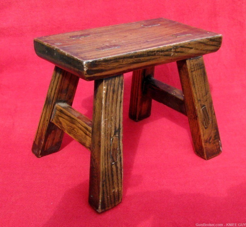  FINE ANTIQUE 19TH C HANDMADE CHARMING FOLKART SMALL WOOD DOVETAILED STOOL-img-5