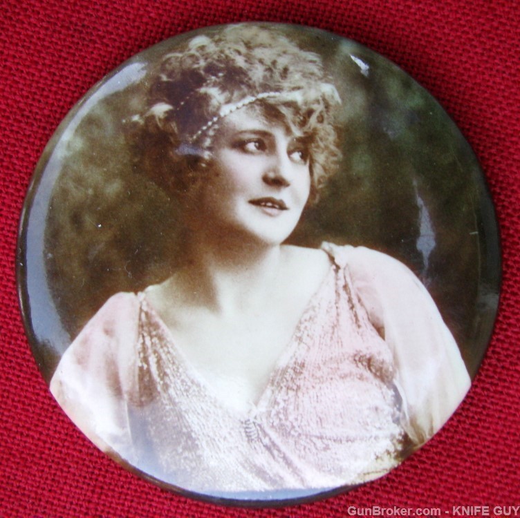 2 DIFFERENT ROUND 1920s PRETTY GIRL POCKET MIRRORS-img-7
