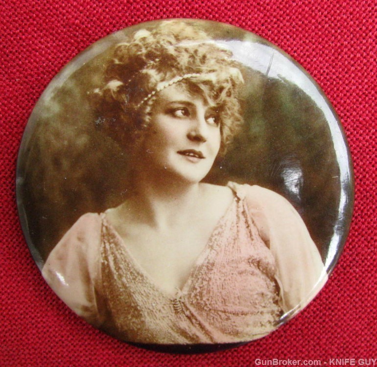 2 DIFFERENT ROUND 1920s PRETTY GIRL POCKET MIRRORS-img-0