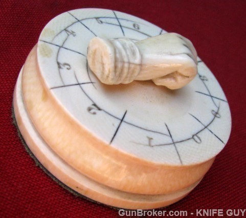 RARE & EARLY1800-50 CARVED PAPERWEIGHT GAME COUNTER-img-1