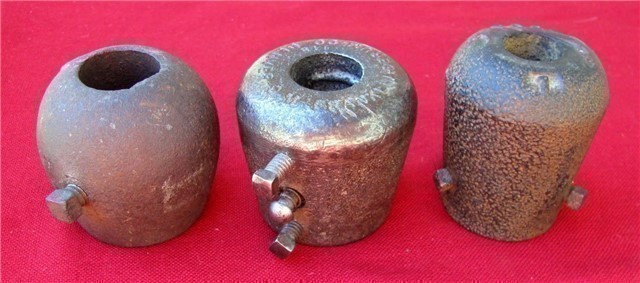3 DIFFERENT ANTIQUE BULL HORN DESK  PAPER WEIGHTS-img-6