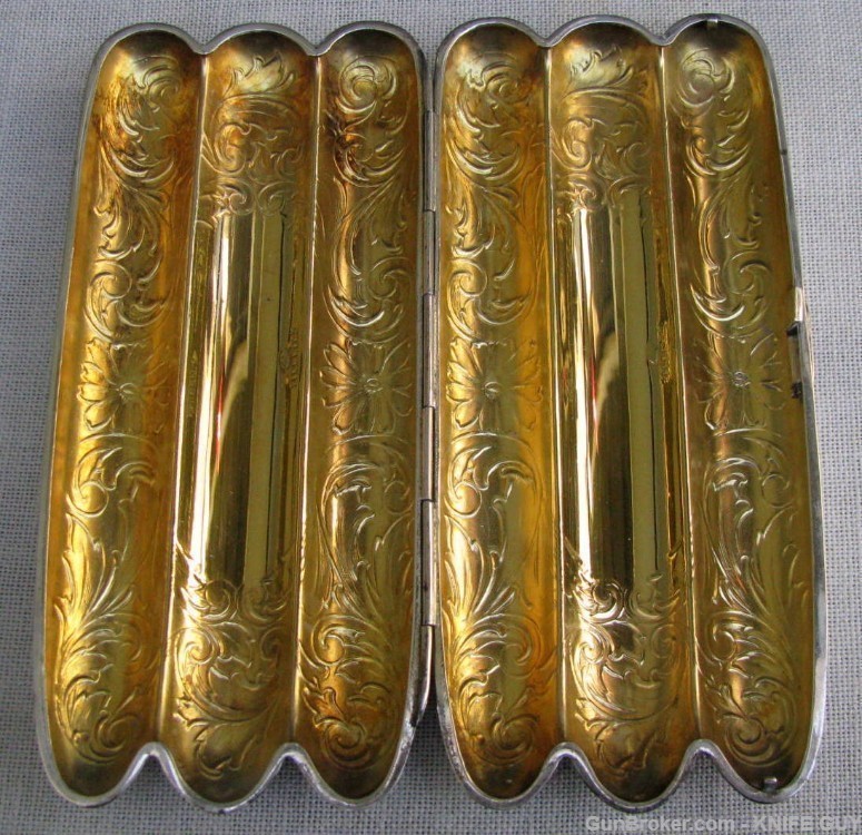 ANTIQUE AMERICAN STERLING GOLD WASHED ENGRAVED CIGAR CASE  MINT CONDITION-img-1