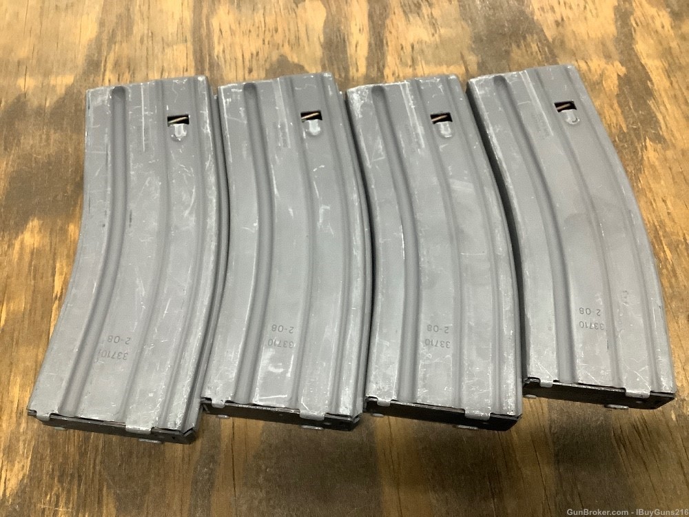 4 x Factory Colt AR magazines 30 round 5.56 .223 steel AR15 mag clip -img-0