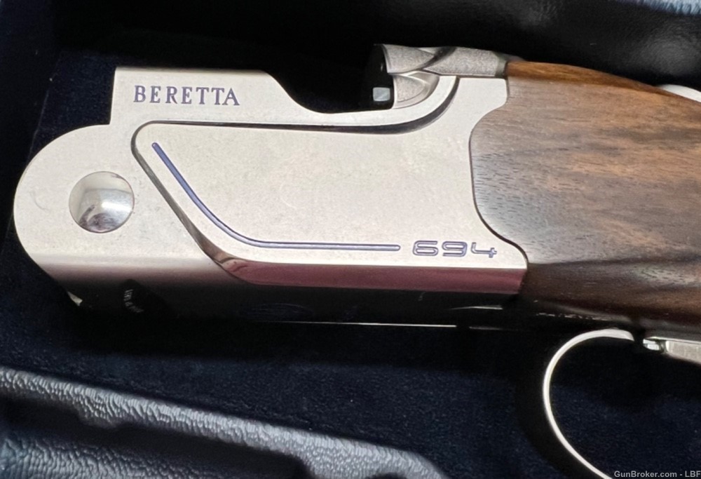 Beretta 694 Sporting 32 + $250 Beretta Factory Rebate -img-3